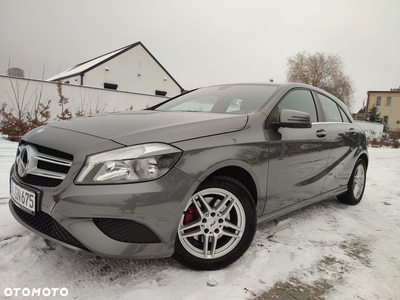 Mercedes-Benz Klasa A 180 (BlueEFFICIENCY) Style