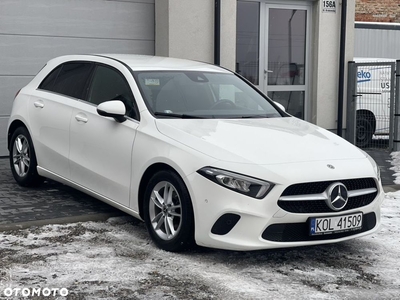 Mercedes-Benz Klasa A 180 Edycja specjalna 7G-DCT