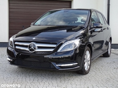 Mercedes-Benz Klasa B 180 (BlueEFFICIENCY)