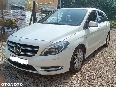 Mercedes-Benz Klasa B 180 CDI (BlueEFFICIENCY) 7G-DCT