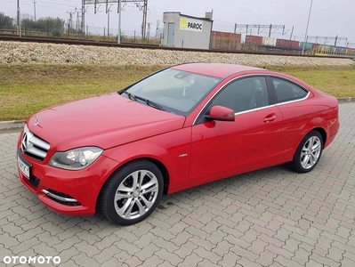 Mercedes-Benz Klasa C 180 Coupe BlueEFFICIENCY