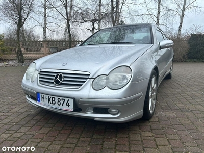 Mercedes-Benz Klasa C 180 Kompressor