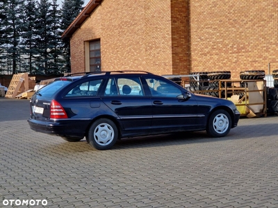 Mercedes-Benz Klasa C 200 T Kompr Avantgarde