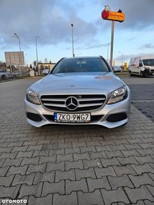 Mercedes-Benz Klasa C 220 T CDI DPF Automatik Avantgarde