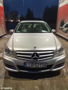 Mercedes-Benz Klasa C 250 CGI Automatik BlueEFFICIENCY Avantgarde