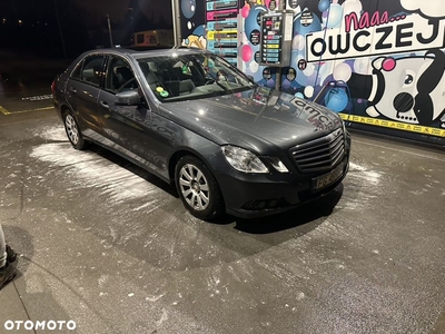 Mercedes-Benz Klasa E 200 CDI BlueEff