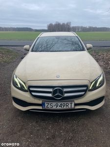 Mercedes-Benz Klasa E 200 d 9G-TRONIC