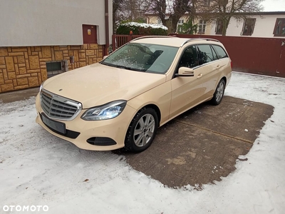 Mercedes-Benz Klasa E 200 T BlueTEC 7G-TRONIC