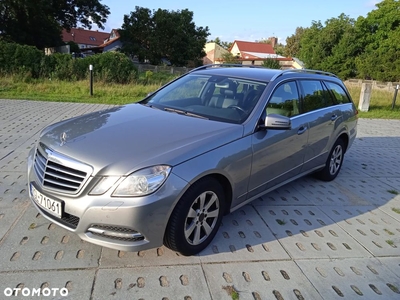 Mercedes-Benz Klasa E 220 T CDI 7G-TRONIC Avantgarde