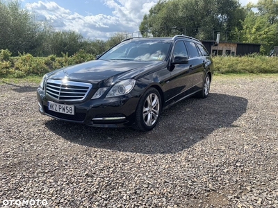 Mercedes-Benz Klasa E 250 T CDI 7G-TRONIC Elegance