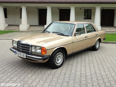 Mercedes-Benz W123