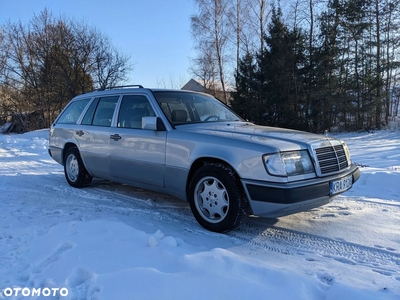 Mercedes-Benz W124 (1984-1993)