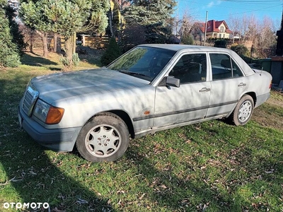 Mercedes-Benz W124 (1984-1993)