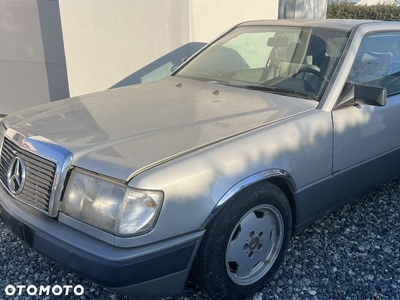 Mercedes-Benz W124 (1984-1993)