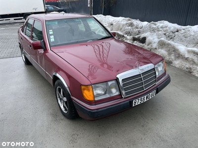 Mercedes-Benz W124 (1984-1993)