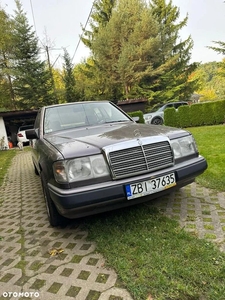 Mercedes-Benz W124 (1984-1993)