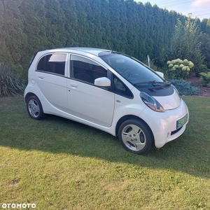 Mitsubishi i-MiEV Standard