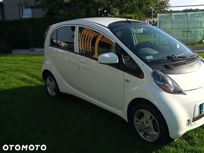 Mitsubishi i-MiEV Standard