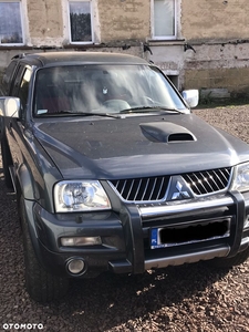 Mitsubishi L200 2.5 TD Intense DAKAR