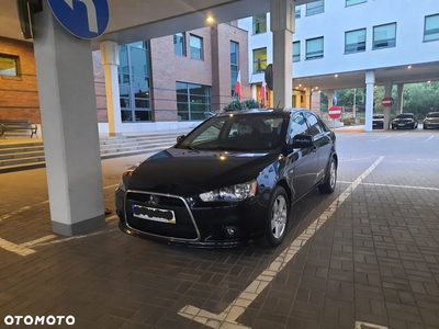 Mitsubishi Lancer 1.5 Invite