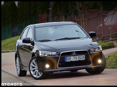 Mitsubishi Lancer 1.8 Intense