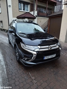 Mitsubishi Outlander 2.0 Instyle Navi 4WD CVT