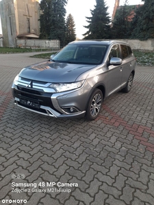 Mitsubishi Outlander 2.2 DI-D 4WD Automatik Diamant Edition