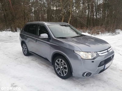 Mitsubishi Outlander 2.2 DID Intense +