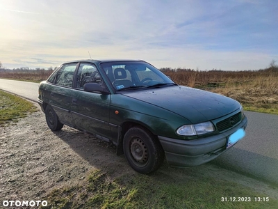 Opel Astra 1.4 Base