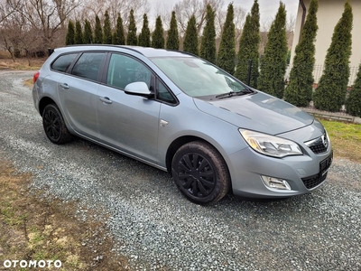 Opel Astra 1.4 Turbo 150 Jahre