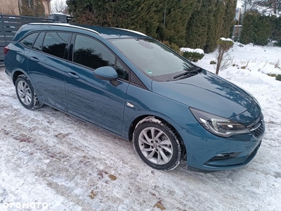 Opel Astra 1.4 Turbo Business