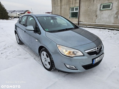 Opel Astra 1.4 Turbo Color Edition