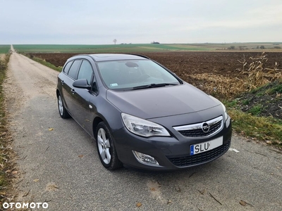 Opel Astra 1.4 Turbo Cosmo