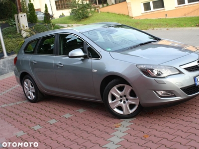 Opel Astra 1.4 Turbo Cosmo