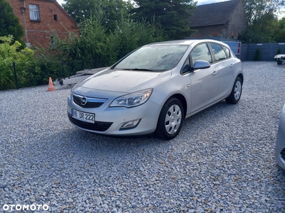 Opel Astra 1.6 Cosmo