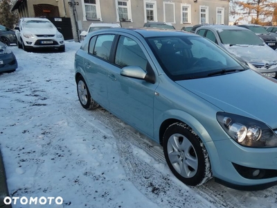 Opel Astra 1.6 Design Edition