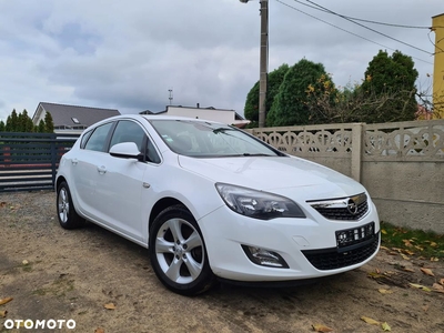 Opel Astra 1.7 CDTI DPF Cosmo