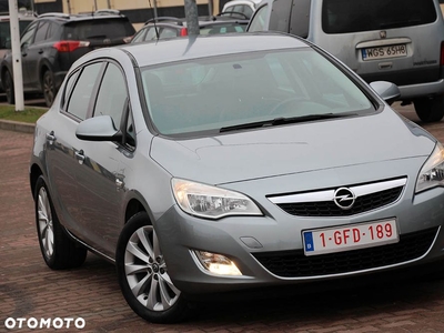 Opel Astra 1.4 Turbo 150 Jahre