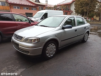 Opel Astra II 1.6 GL / Start