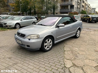 Opel Astra II Cabrio 2.2 Bertone