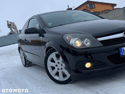 Opel Astra III GTC 1.6 Sport