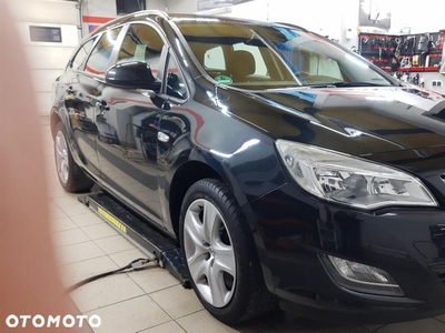 Opel Astra IV 1.4 T Enjoy