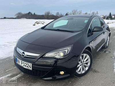 Opel Astra J