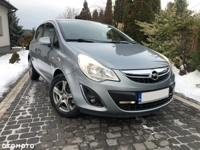 Opel Corsa 1.2 16V Cosmo