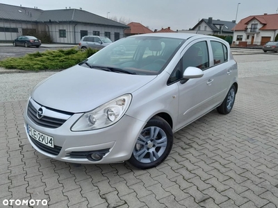 Opel Corsa 1.2 16V Cosmo