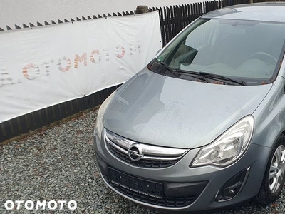 Opel Corsa 1.4 16V Satellite