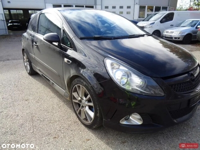 Opel Corsa 1.6 Turbo OPC