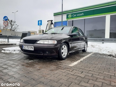 Opel Vectra 1.8 GL Young