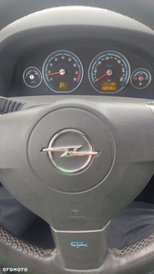 Opel Vectra 2.8 V6 OPC