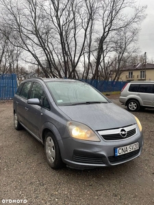 Opel Zafira 1.8 Sport